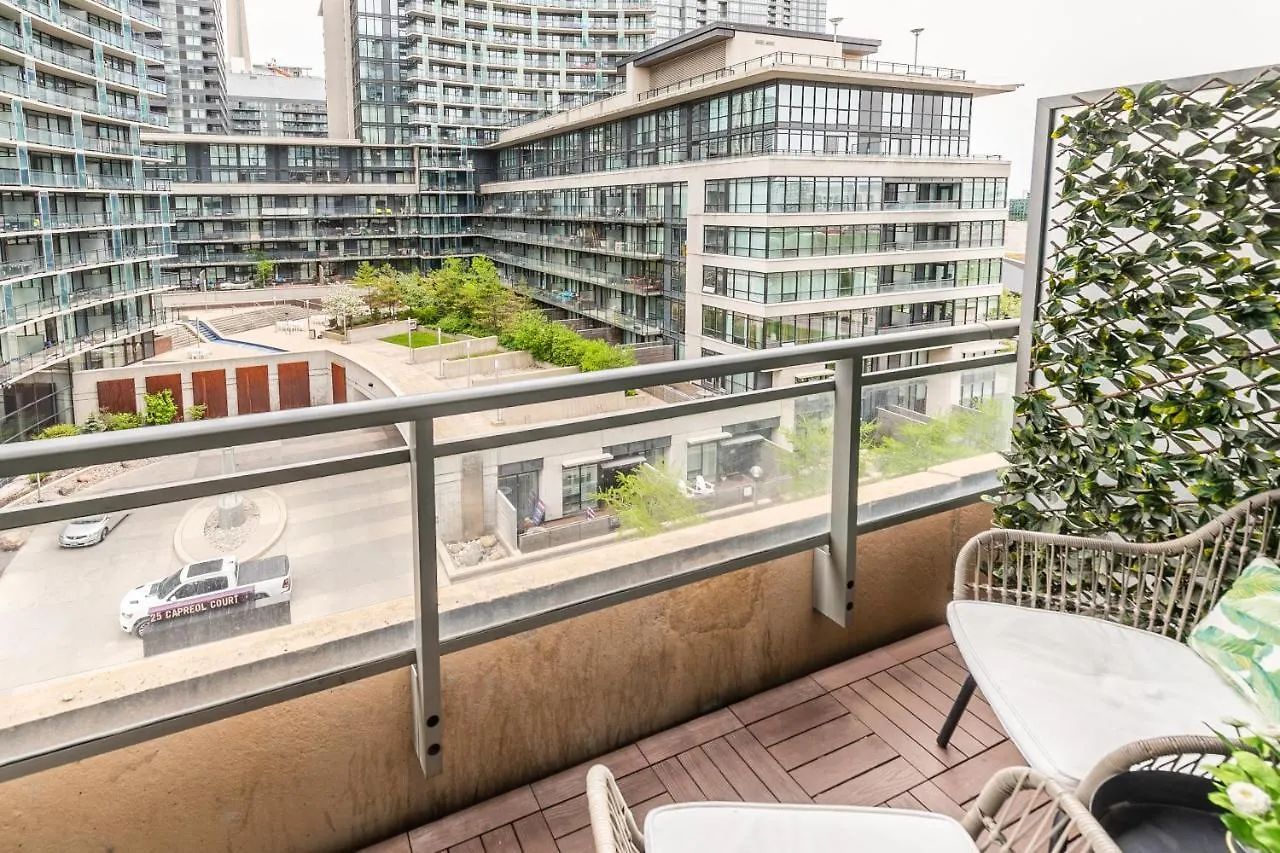 Apartment Luxury 2Br Toronto Downtown Condo W/ Cn Tower View