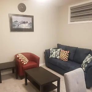 Stylish & Private 2 Bed , Calgary Canada