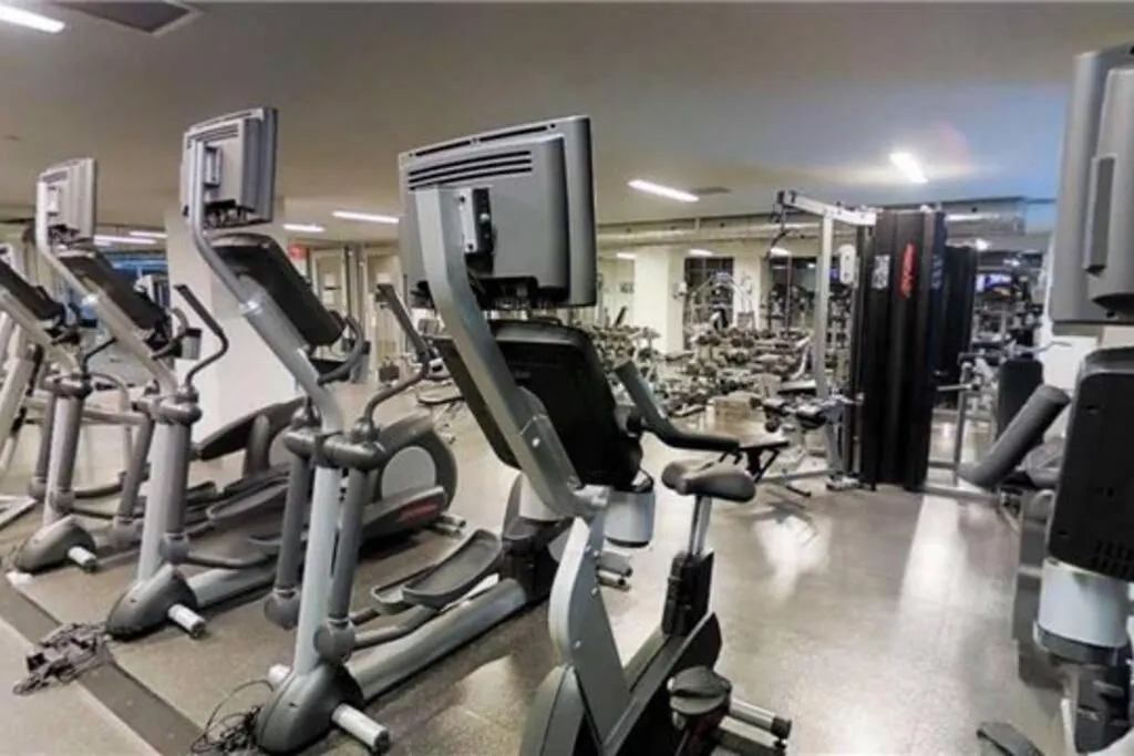 Luxury 2Br Toronto Downtown Condo W/ Cn Tower View 0*,  Canada