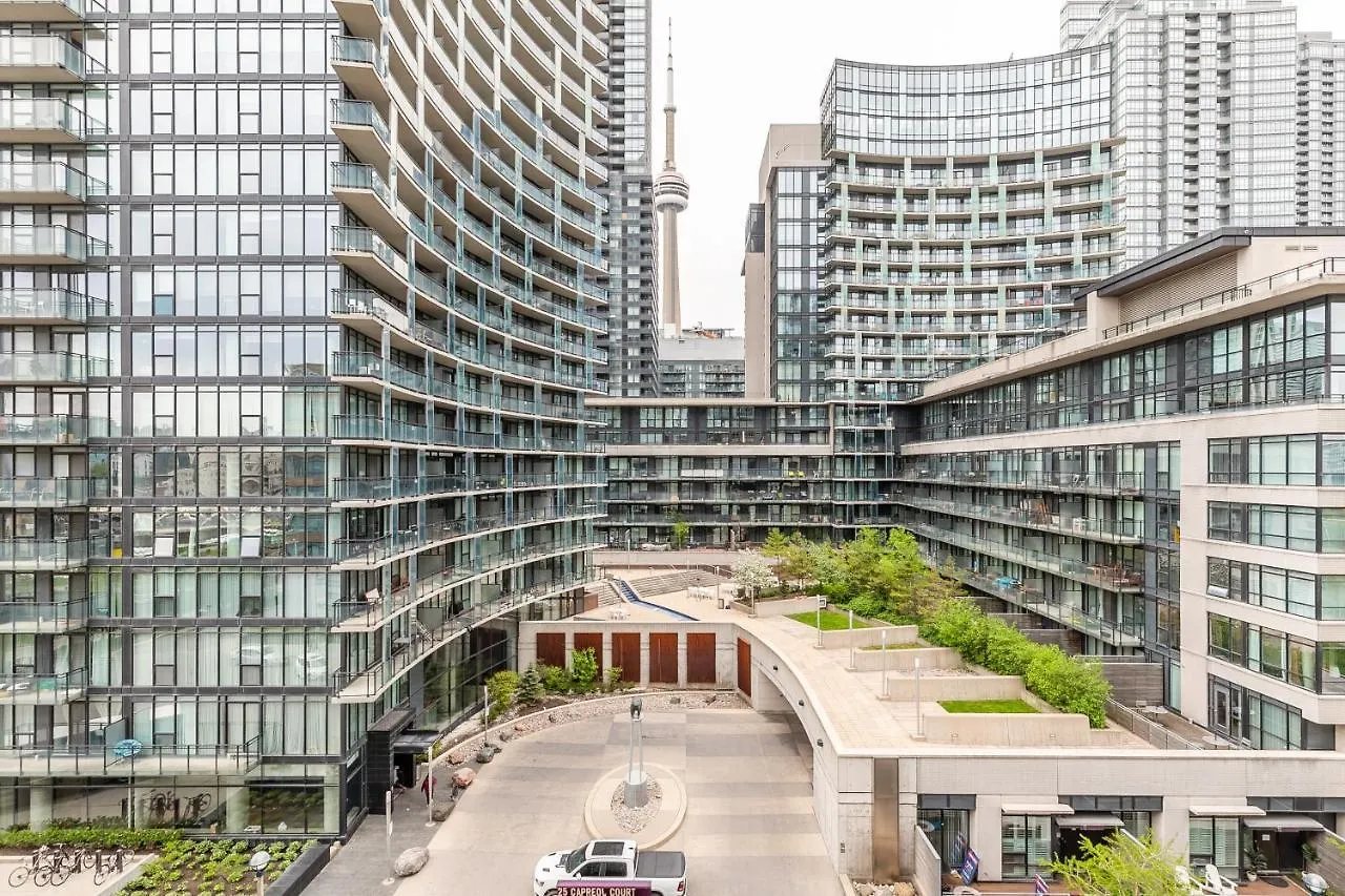 Luxury 2Br Toronto Downtown Condo W/ Cn Tower View 0*,  Canada